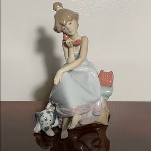 Lladro Chit-Chat Girl Figurine